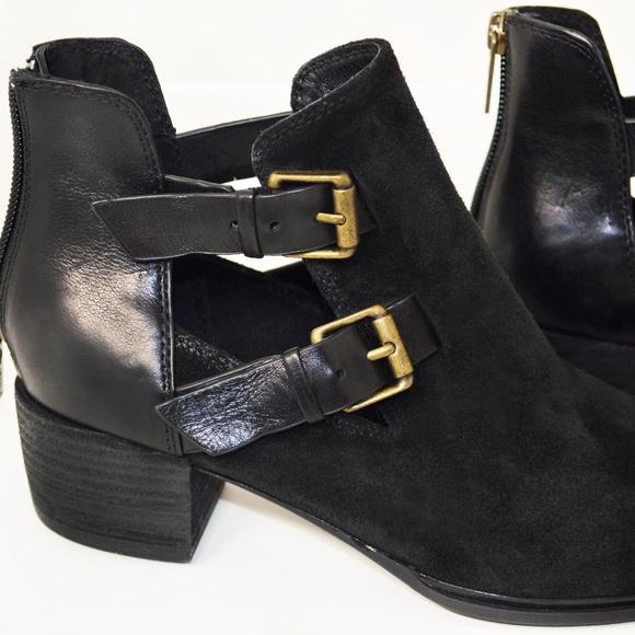 New ISOLA Darnell Black Suede & Leather Buckle Cutout Ankle Booties Size 6M - Picture 5 of 8